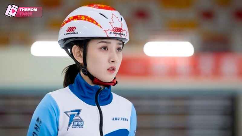 Để có thể hoàn thành vai diễn, Tống Tổ Nhi phải dành hàng giờ liền mỗi ngày để luyện tập bộ môn trượt băng